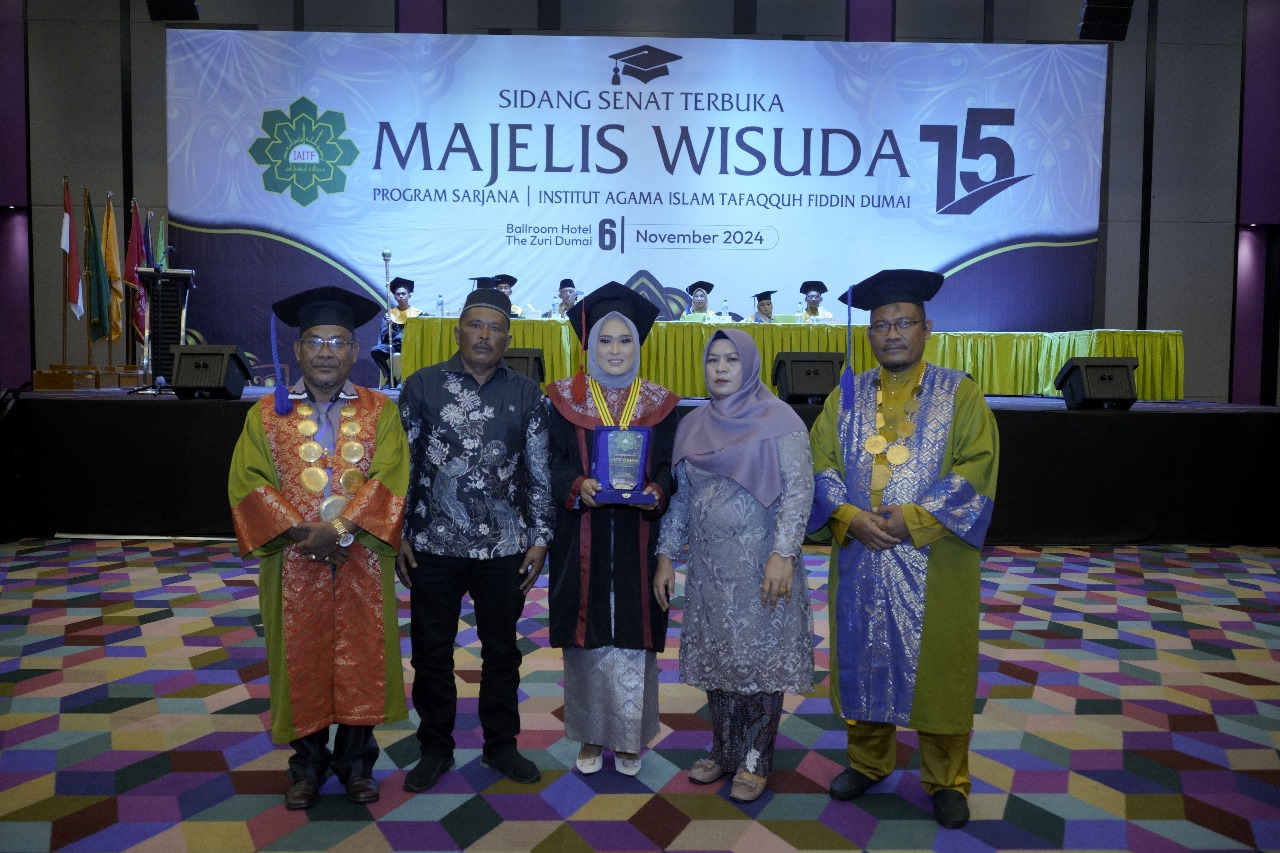 Inilah Orasi Ilmiah Wisudawan Pemuncak, Oleh Wisudawati Mardiah Nasution, S.Pd