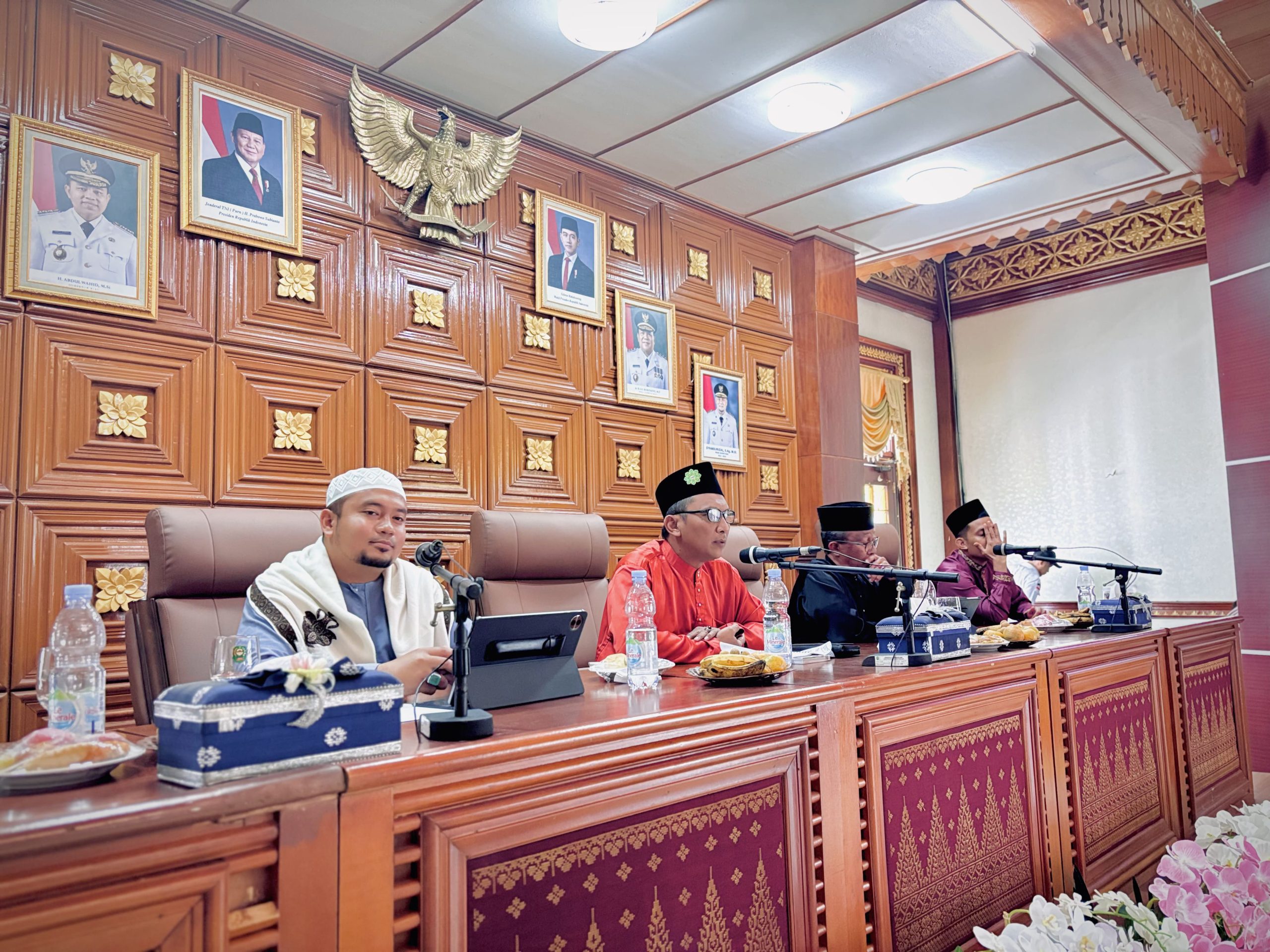 Mahasiswa Pascasarjana IAITF Dumai dari Melaka Tampil dalam Seminar Internasional melalui Kajian Perjawatan Agama Kesultanan Siak